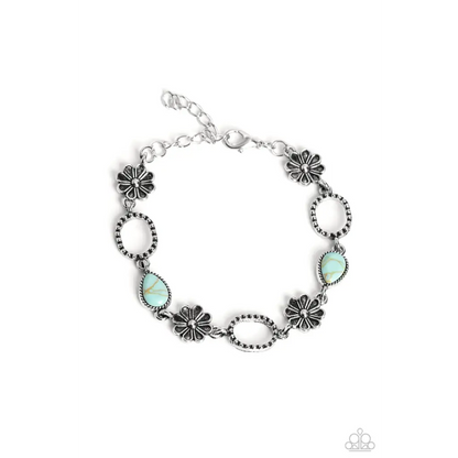 Casablanca Craze - Blue Bracelet - Bracelets