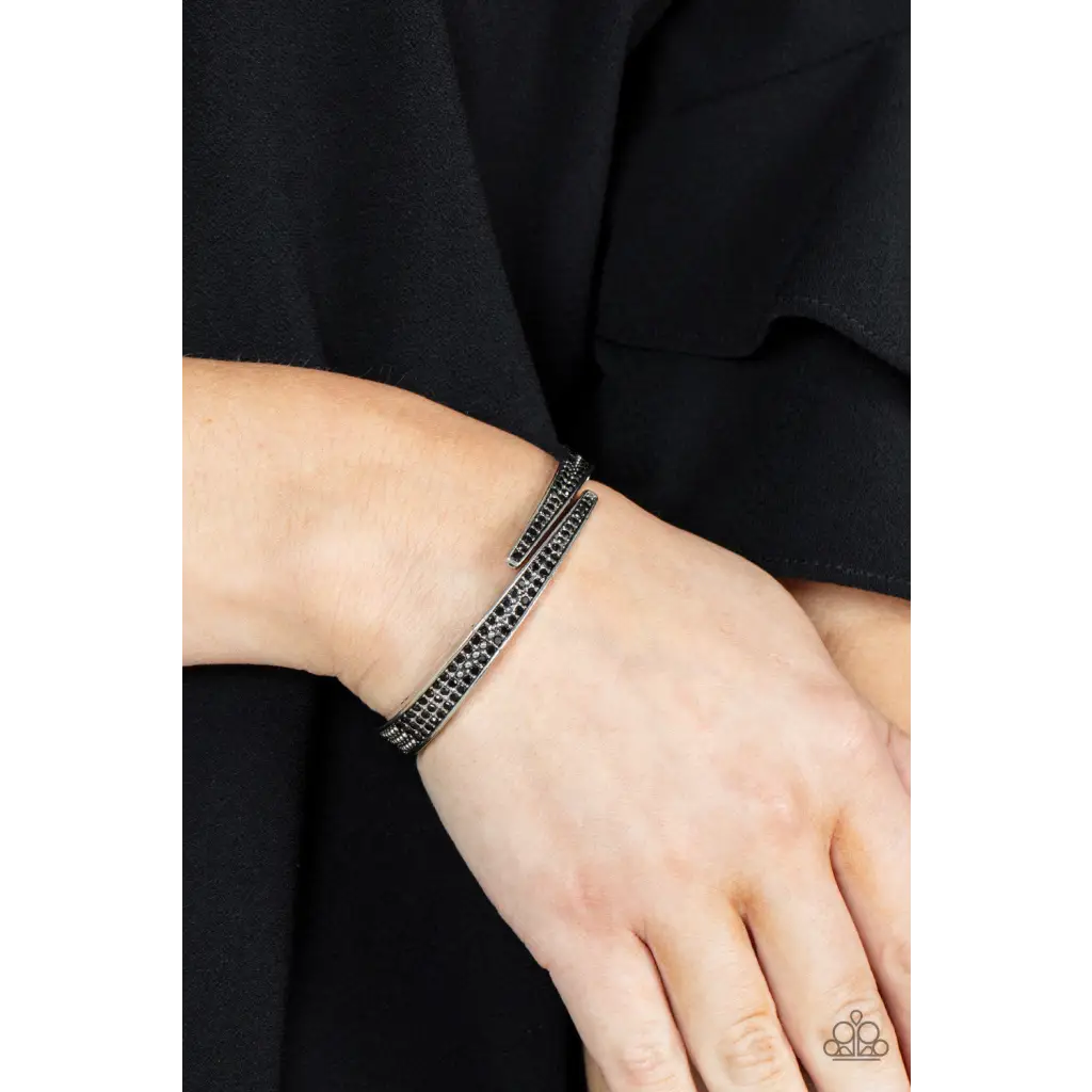 Deco Drama - Black Bracelet - Bracelets