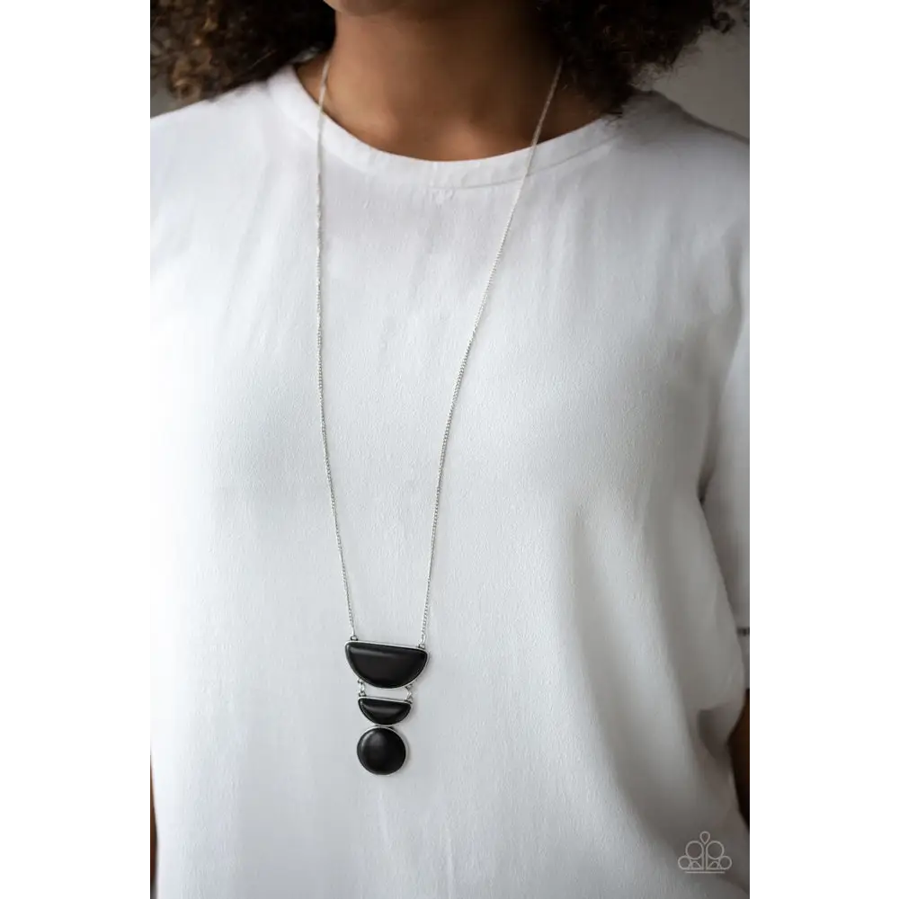 Desert Mason - Black Necklace - Necklaces