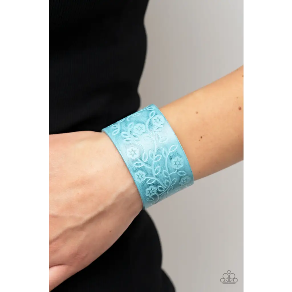 Rosy Wrap Up - Blue Bracelet - Deb's Jazzy Jems