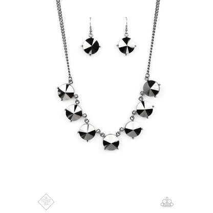 The SHOWCASE Must Go On - Black Necklace - Necklaces