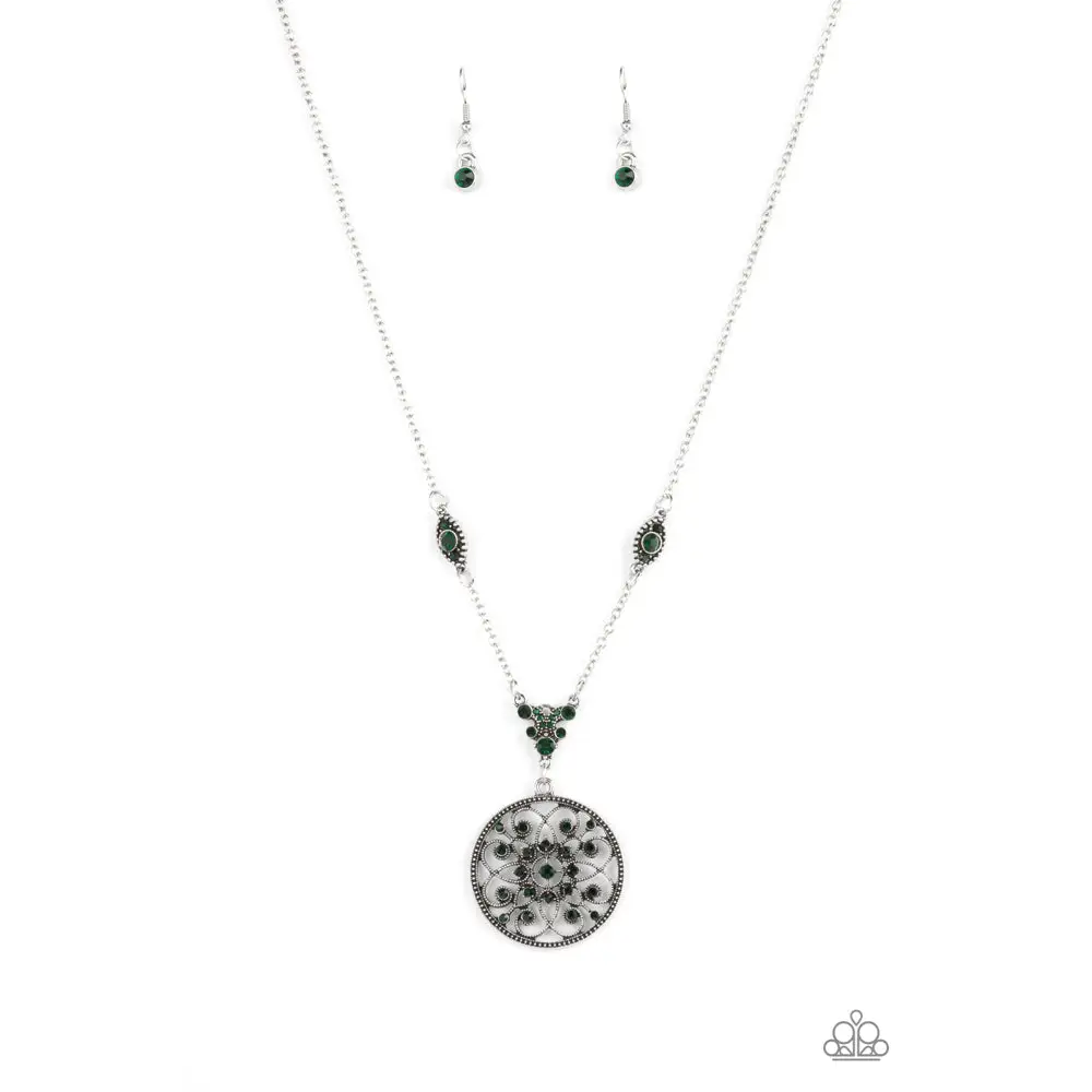 TIMELESS Traveler - Green Necklace - Necklaces