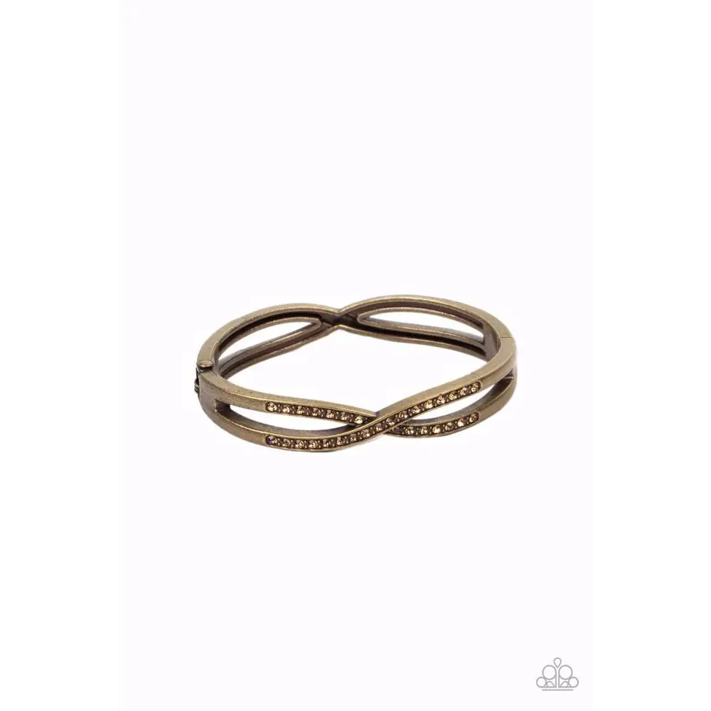 Woven in Wealth - Brass Bracelet - Bracelets