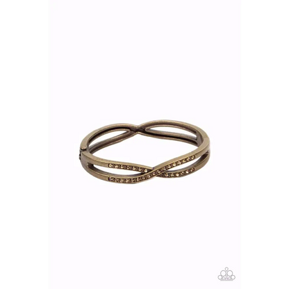 Woven in Wealth - Brass Bracelet - Bracelets